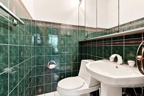Tiny photo for 935 Anderson Terrace, Des Plaines, IL 60016 (MLS # 12719392)