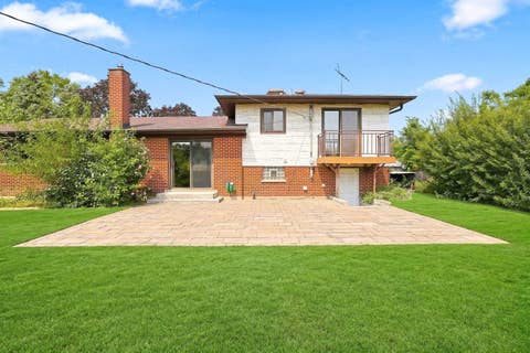 Tiny photo for 935 Anderson Terrace, Des Plaines, IL 60016 (MLS # 12719392)