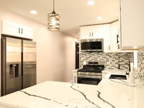 Tiny photo for 2115 W 68th Place, Chicago, IL 60636 (MLS # 12665888)