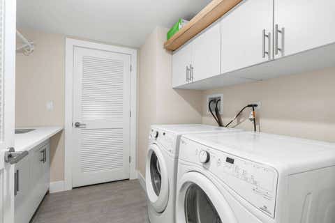 Tiny photo for 1522 W Cortez Street #1, Chicago, IL 60642 (MLS # 12736418)