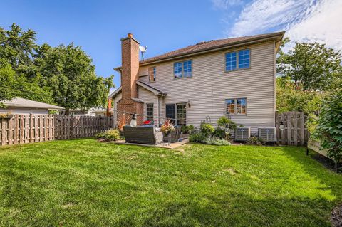 Tiny photo for 816 S Spring Road, Elmhurst, IL 60126 (MLS # 12364332)