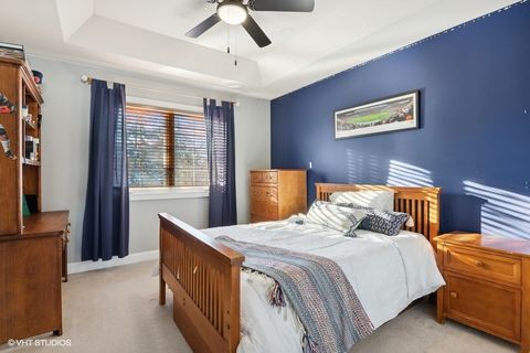 Tiny photo for 816 S Spring Road, Elmhurst, IL 60126 (MLS # 12364332)