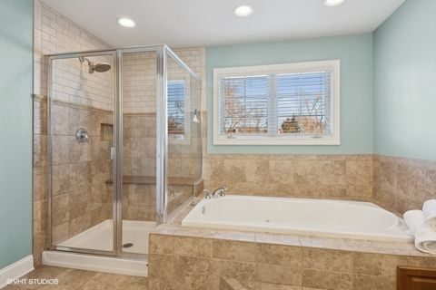 Tiny photo for 816 S Spring Road, Elmhurst, IL 60126 (MLS # 12364332)