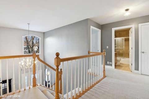 Tiny photo for 816 S Spring Road, Elmhurst, IL 60126 (MLS # 12364332)