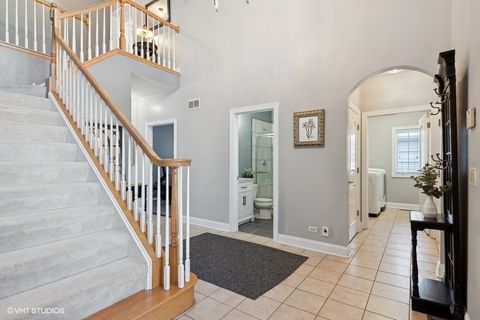 Tiny photo for 816 S Spring Road, Elmhurst, IL 60126 (MLS # 12364332)