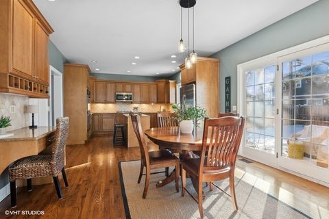 Tiny photo for 816 S Spring Road, Elmhurst, IL 60126 (MLS # 12364332)