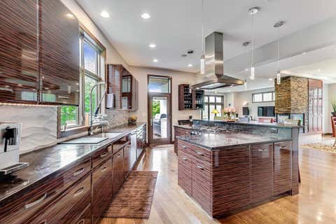 Tiny photo for 170 E South Street, Elmhurst, IL 60126 (MLS # 12677606)