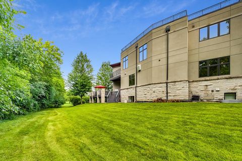 Tiny photo for 170 E South Street, Elmhurst, IL 60126 (MLS # 12677606)