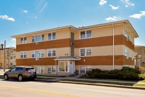 Photo of 7347 W Diversey Avenue #3, Elmwood Park, IL 60707 (MLS # 12617793)