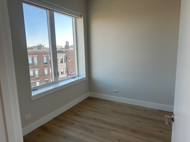 4010 N Lincoln Avenue 506