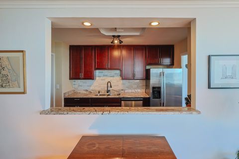 Tiny photo for 3550 N Lake Shore Drive #2615, Chicago, IL 60657 (MLS # 12514337)