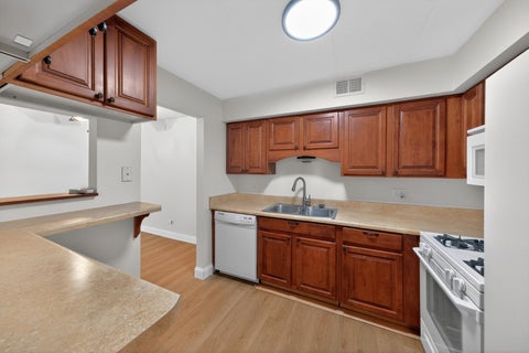 Tiny photo for 3235 S Manor Drive #104, Lansing, IL 60438 (MLS # 12753569)