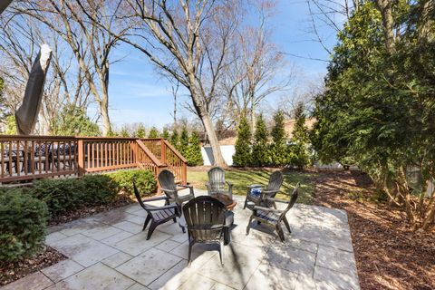 Tiny photo for 148 Jane Court, Clarendon Hills, IL 60514 (MLS # 12628414)