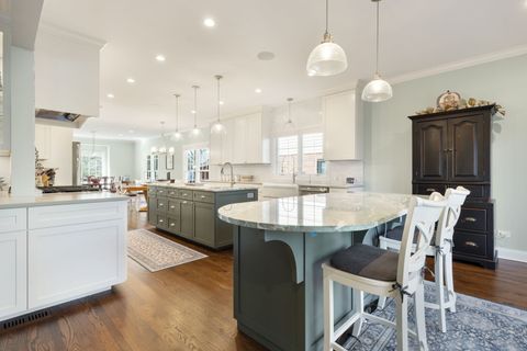 Tiny photo for 148 Jane Court, Clarendon Hills, IL 60514 (MLS # 12628414)