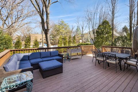 Tiny photo for 148 Jane Court, Clarendon Hills, IL 60514 (MLS # 12628414)