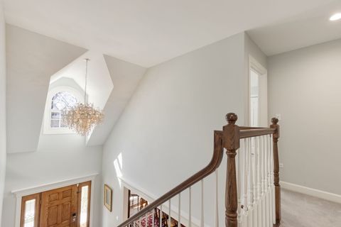 Tiny photo for 148 Jane Court, Clarendon Hills, IL 60514 (MLS # 12628414)