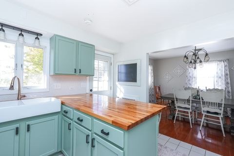 Tiny photo for 375 S Saint Louis Avenue, St. Anne, IL 60964 (MLS # 12505180)