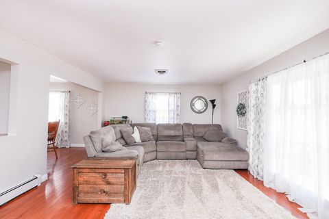Tiny photo for 375 S Saint Louis Avenue, St. Anne, IL 60964 (MLS # 12505180)