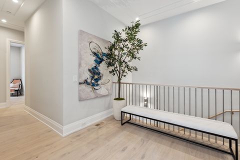 Tiny photo for 116 N Willard Court #301, Chicago, IL 60607 (MLS # 12627844)