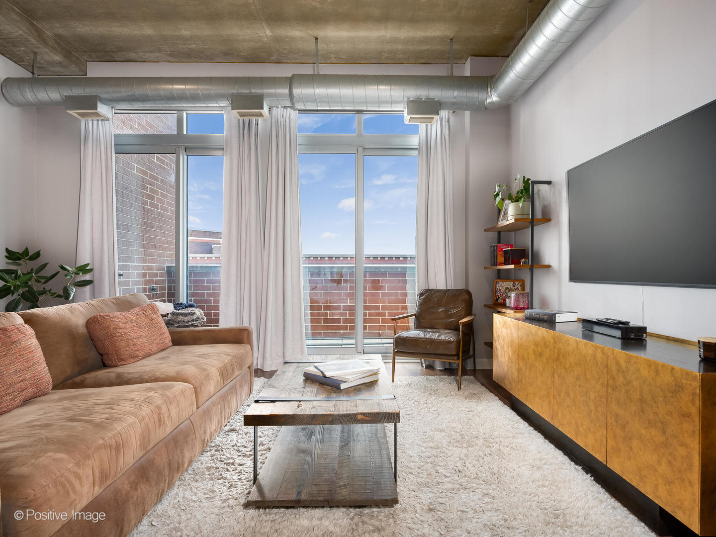 111 S Morgan Street 905
