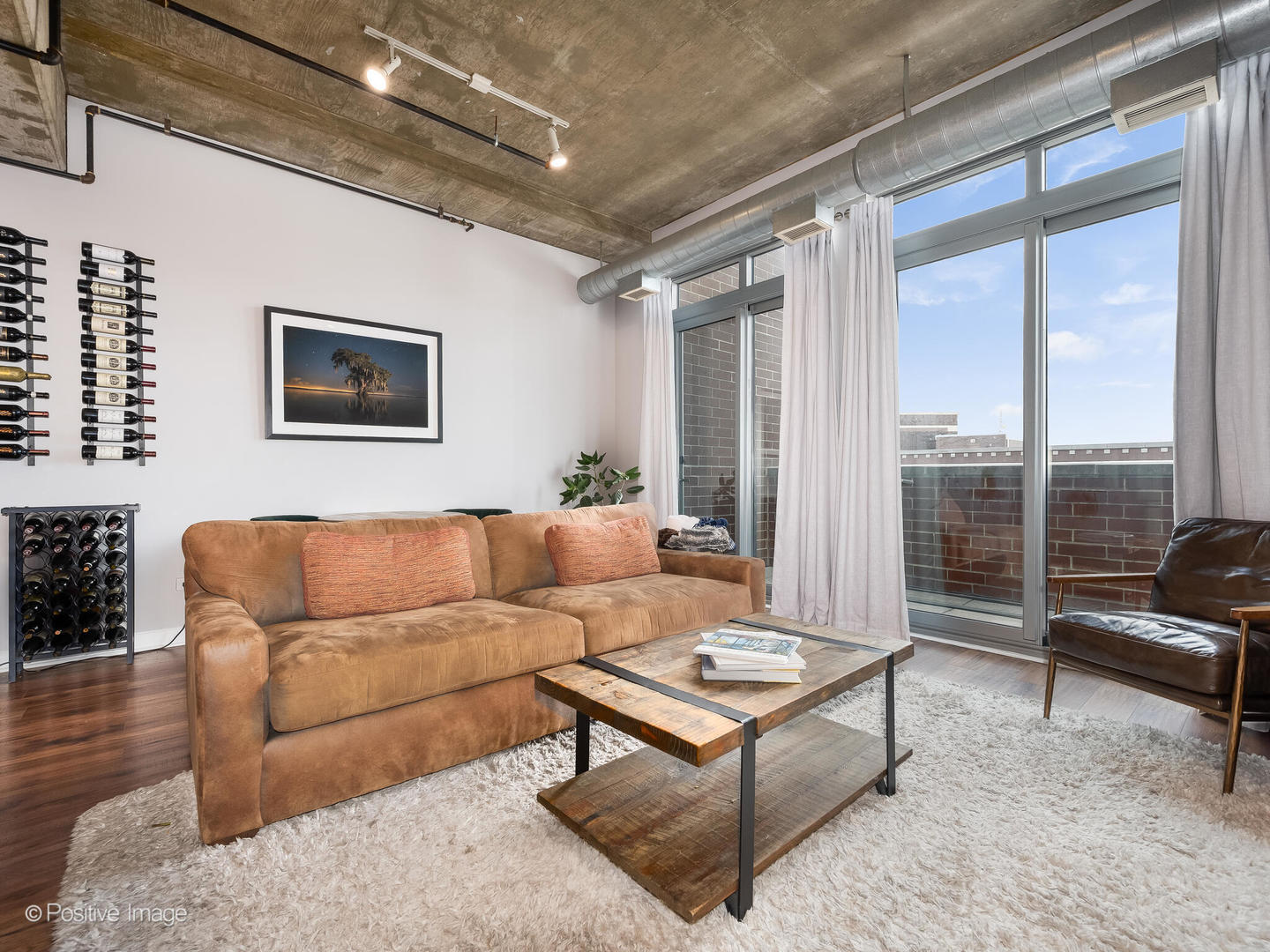 111 S Morgan Street 905
