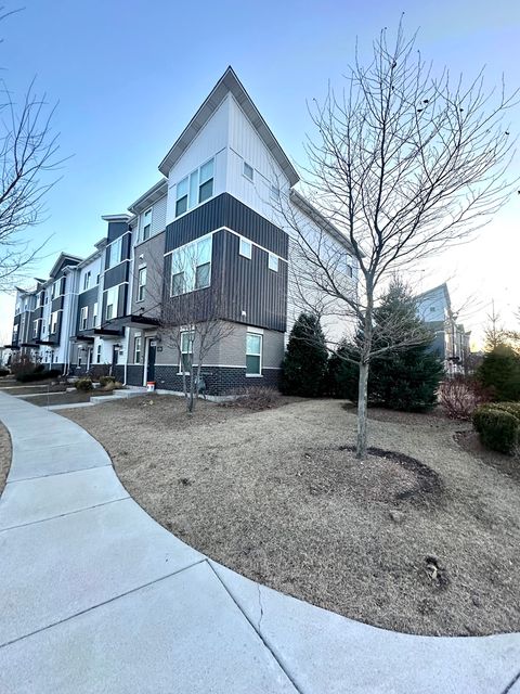 Tiny photo for 4158 Irving Road, Aurora, IL 60504 (MLS # 12578245)