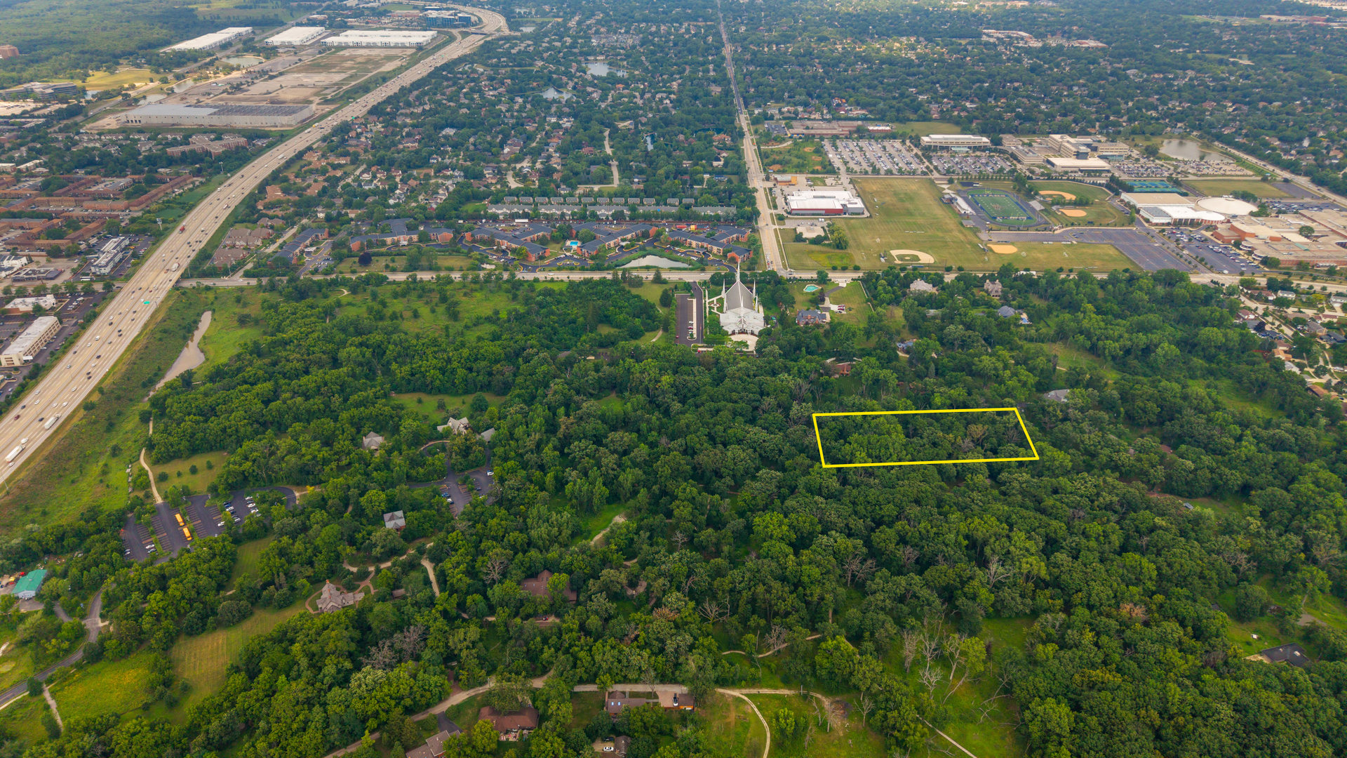 1594 Portage Run