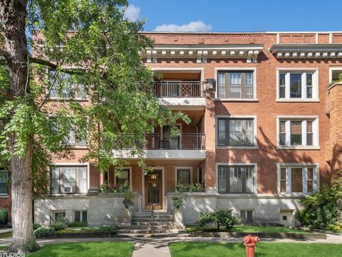 5474 S Everett Avenue 3 Chicago IL 60615