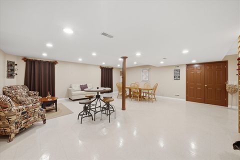 Tiny photo for 8718 Black Oak Avenue, Tinley Park, IL 60487 (MLS # 12585251)