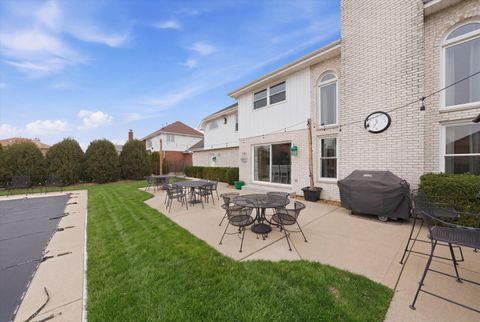 Tiny photo for 8718 Black Oak Avenue, Tinley Park, IL 60487 (MLS # 12585251)