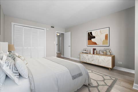 Tiny photo for 6301 N Sheridan Road #19N, Chicago, IL 60660 (MLS # 12717989)