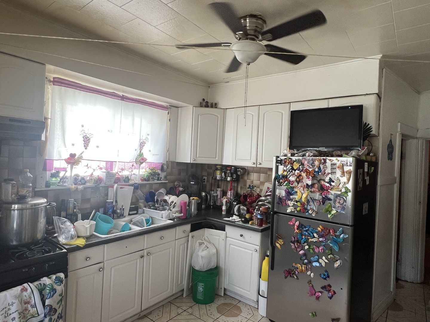 5730 S WASHTENAW Avenue