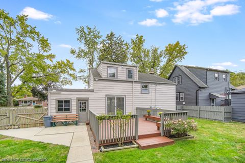 Tiny photo for 9018 Roach Avenue, Brookfield, IL 60513 (MLS # 12511205)