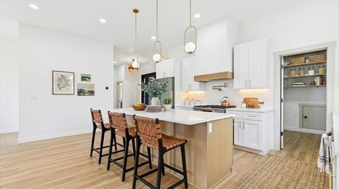 Tiny photo for 298 Apache Trail, Lake In The Hills, IL 60156 (MLS # 12588748)