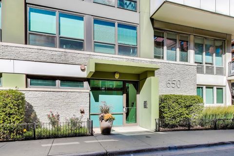 Tiny photo for 650 W Wayman Street #401C, Chicago, IL 60661 (MLS # 12576906)