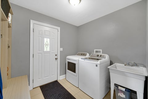 Tiny photo for 2699 Lisa Court, Northbrook, IL 60062 (MLS # 12655348)