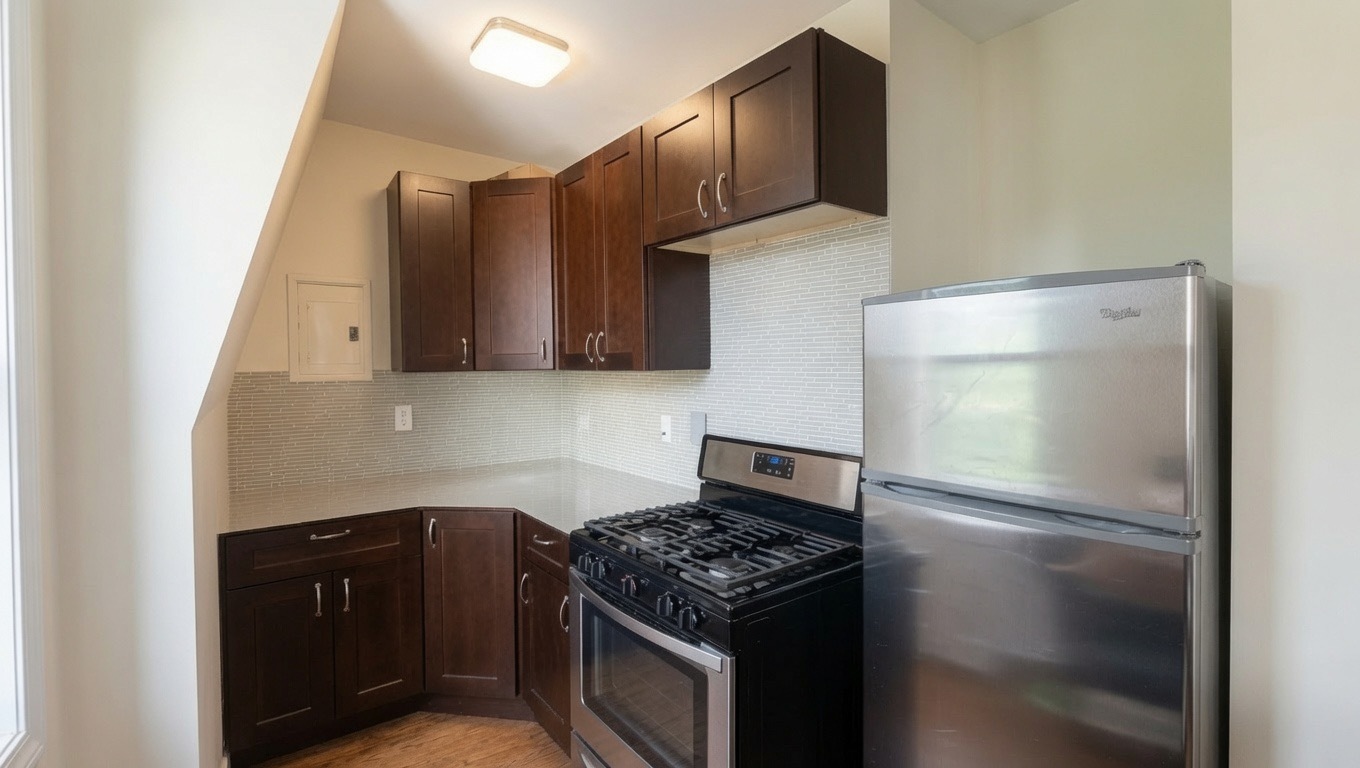 533 W Wrightwood Avenue 3F