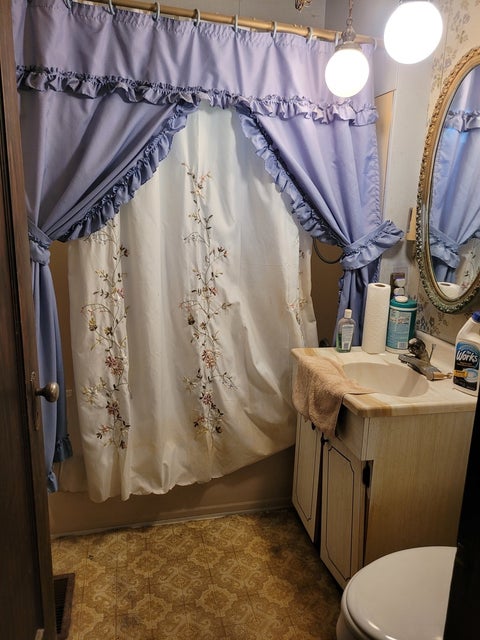 Tiny photo for 11978 E Bunny Farm Road, Mt Vernon, IL 62864 (MLS # 12759012)