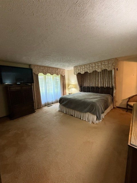 Tiny photo for 312 S Hershey Road, Bloomington, IL 61704 (MLS # 12772964)