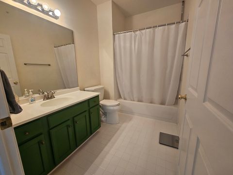 Tiny photo for 34451 N Old Walnut Circle #302, Gurnee, IL 60031 (MLS # 12448777)