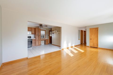 Tiny photo for 500 Grosvenor Place, Chicago Heights, IL 60411 (MLS # 12510001)