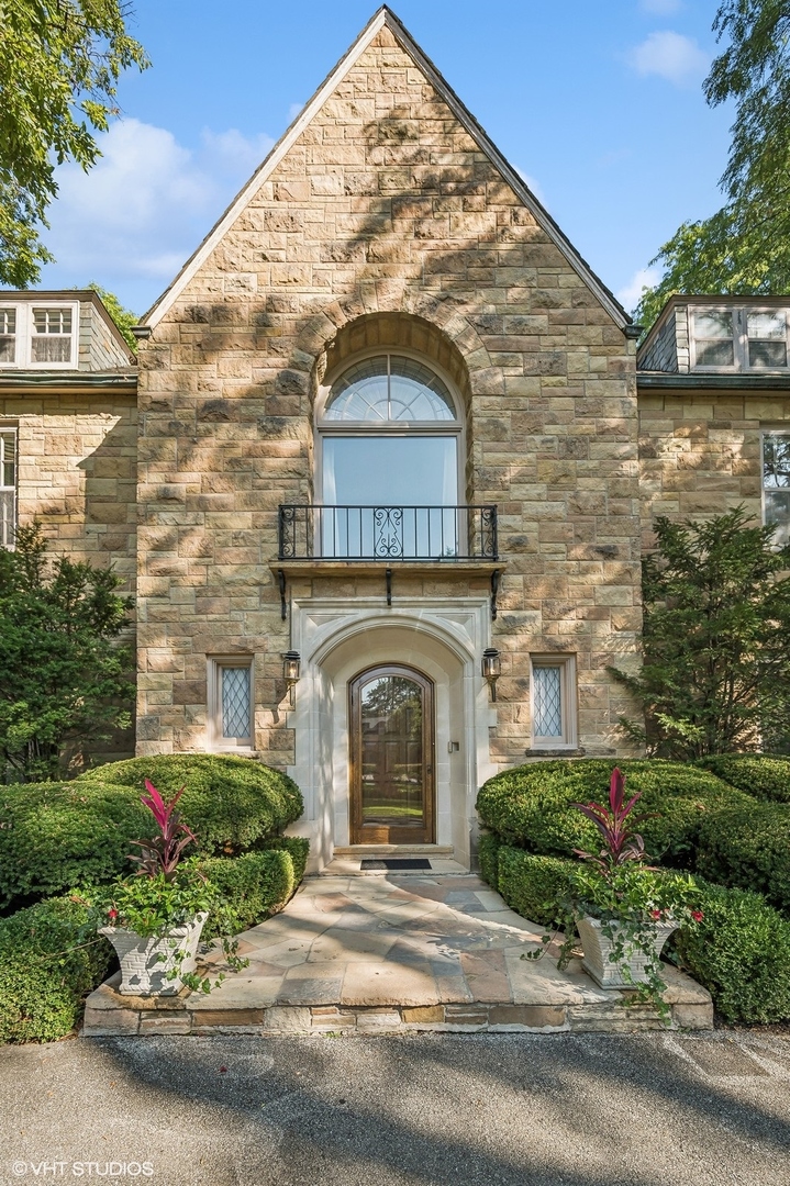 32 Woodley Road