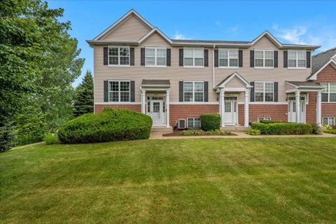 Tiny photo for 3841 Bailey Road, Yorkville, IL 60560 (MLS # 12712002)
