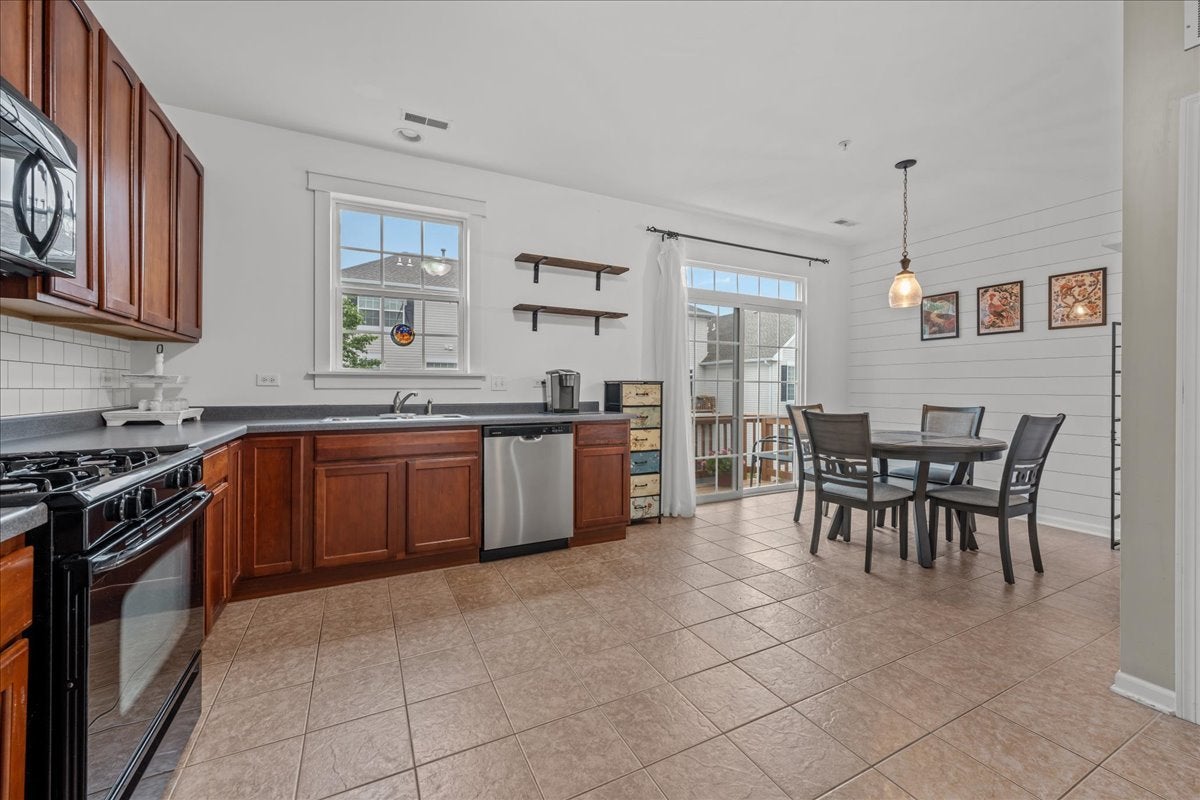 3841 Bailey Road
