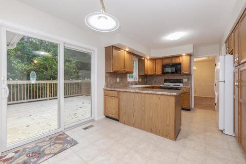 Tiny photo for 3 Shagbark Court, Bloomington, IL 61701 (MLS # 12677052)