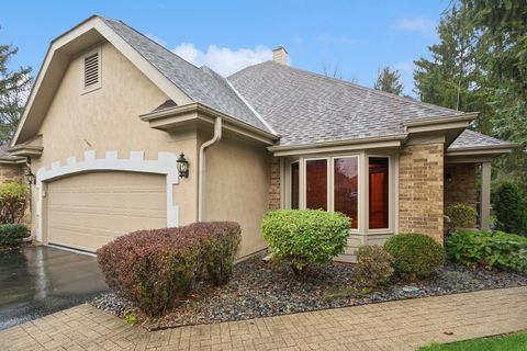 A home in Burr Ridge