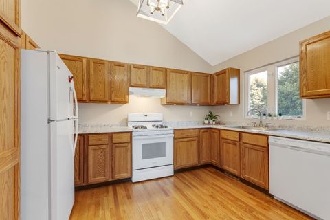 Tiny photo for 824 E Kahler Road #824, Wilmington, IL 60481 (MLS # 12620263)