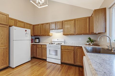 Tiny photo for 824 E Kahler Road #824, Wilmington, IL 60481 (MLS # 12620263)