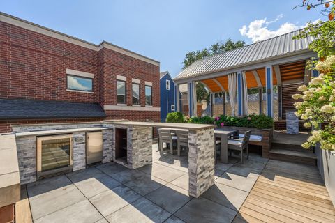 Tiny photo for 2730 N Magnolia Avenue, Chicago, IL 60614 (MLS # 12468551)