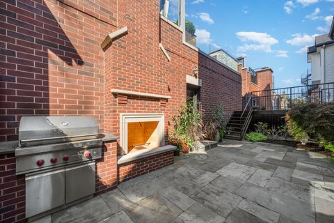 Tiny photo for 2730 N Magnolia Avenue, Chicago, IL 60614 (MLS # 12468551)